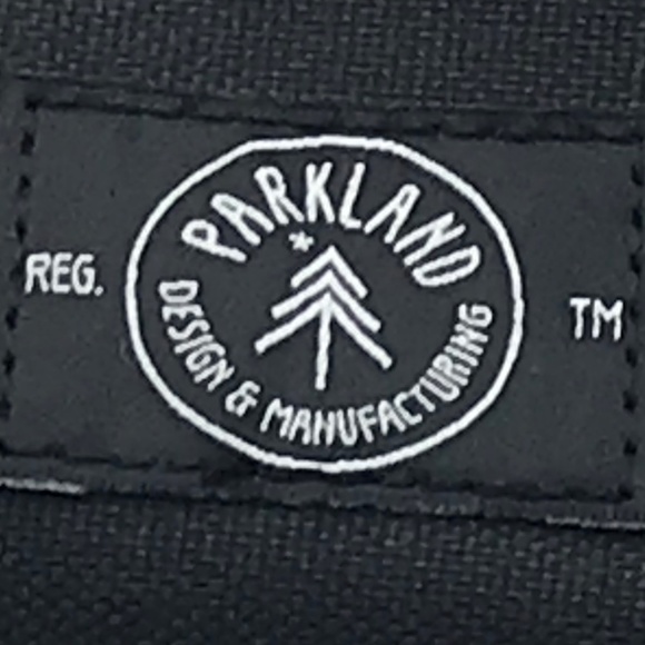 NWOT Parkland Design & Manufacturing Travel Bag/Cosmetic Bag/Gym Toiletries Bag - Picture 2 of 9